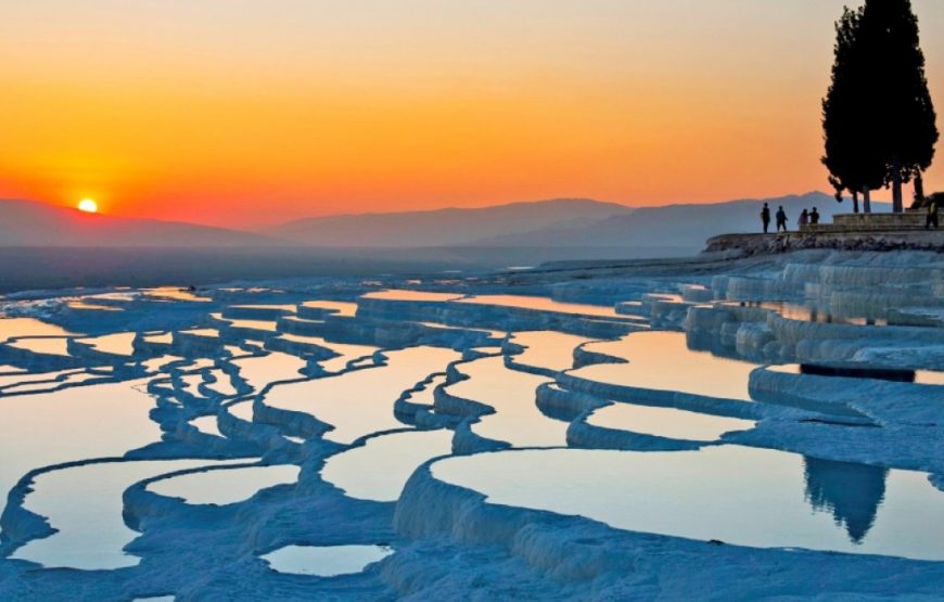 SALDA GÖLÜ – PAMUKKALE – ÇEŞME – ALAÇATI 1 GECE